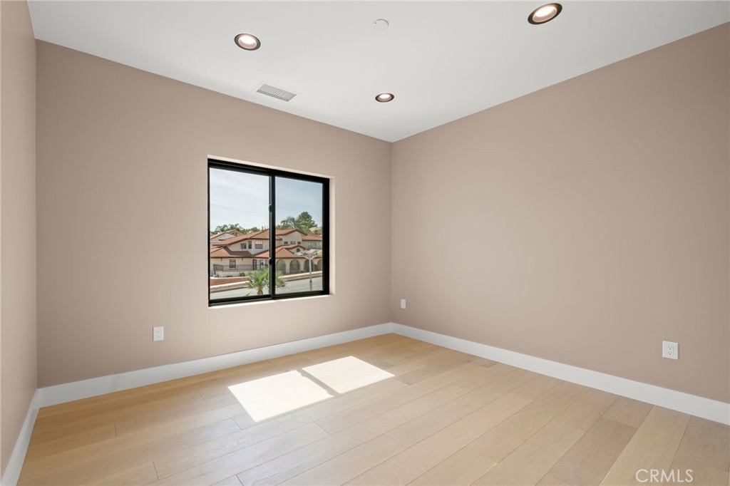 Chino Hills, California, 91709, United States, 5 Bedrooms Bedrooms, ,5 BathroomsBathrooms,Residential,Active,2042741