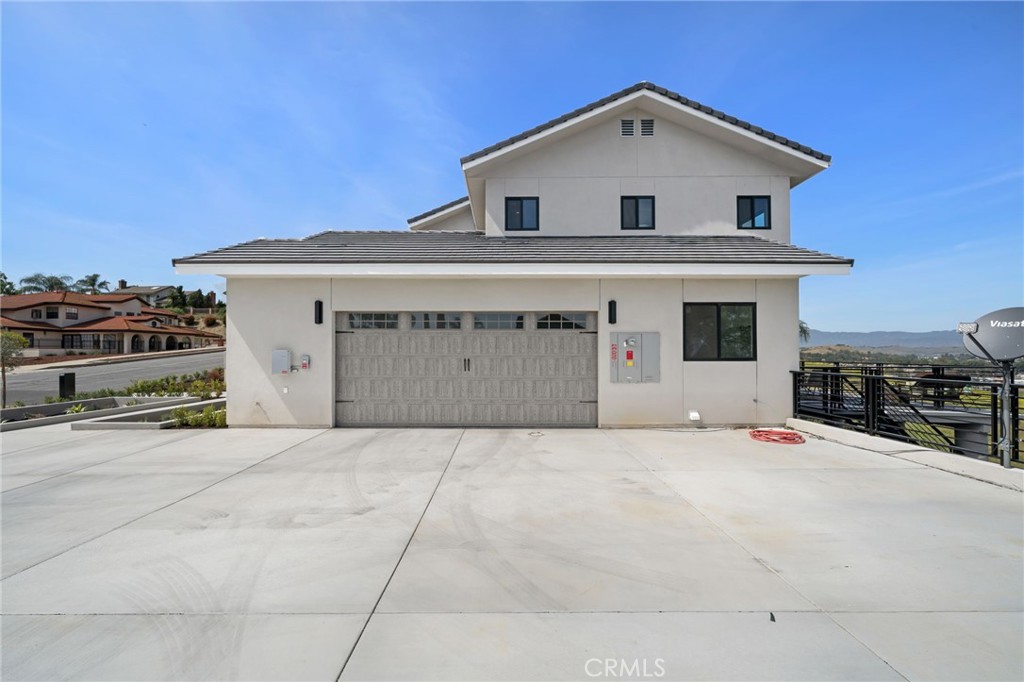 2380 Scenic Ridge
