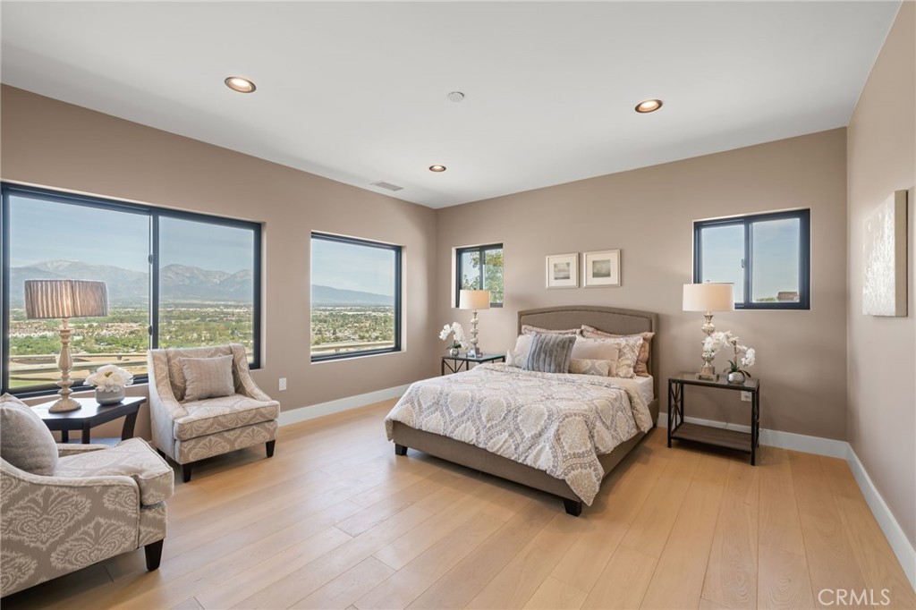 Chino Hills, California, 91709, United States, 5 Bedrooms Bedrooms, ,5 BathroomsBathrooms,Residential,Active,2042741