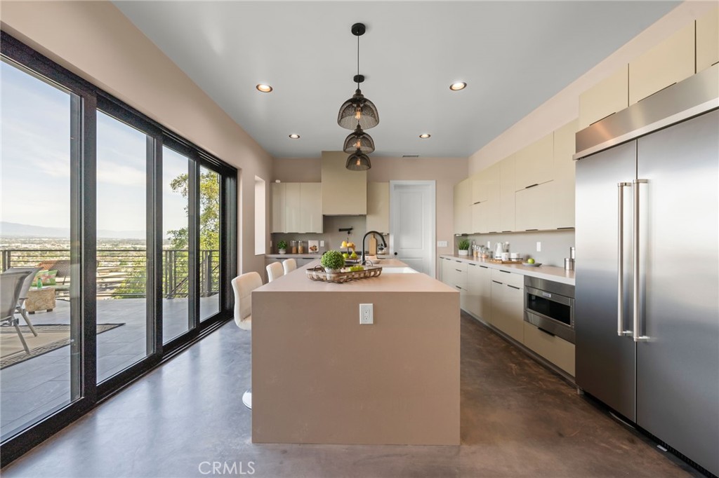 Chino Hills, California, 91709, United States, 5 Bedrooms Bedrooms, ,5 BathroomsBathrooms,Residential,Active,2042741