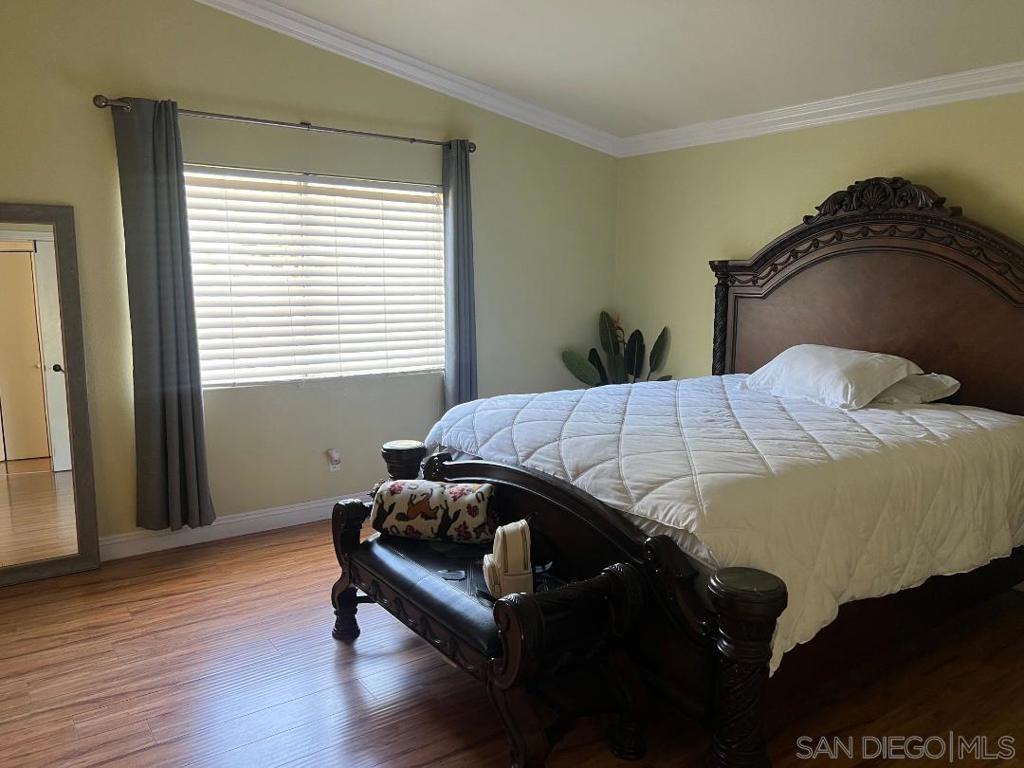 4996 CIMARRON WAY