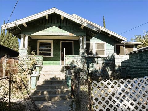 Photo of 6149 Annan Way, Los Angeles, CA 90042 (MLS # SR25250805) Photo of 6149 Annan Way, Los Angeles, CA 90042 (MLS # SR25250805)