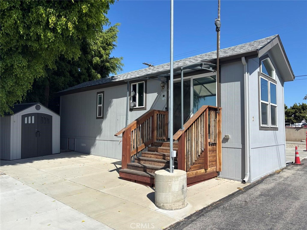 16540 Whittier Boulevard 2