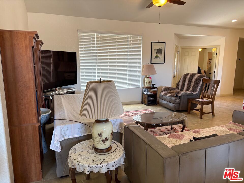 56752 Navajo Trail
