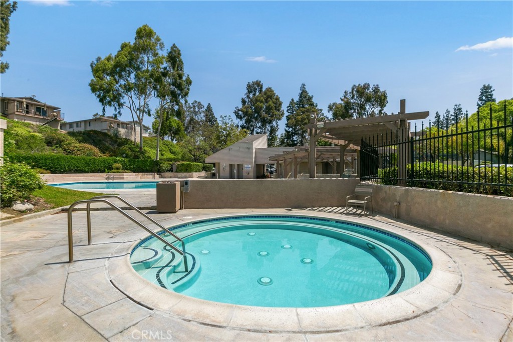 Fairmont Hill (FRHL) - Residential