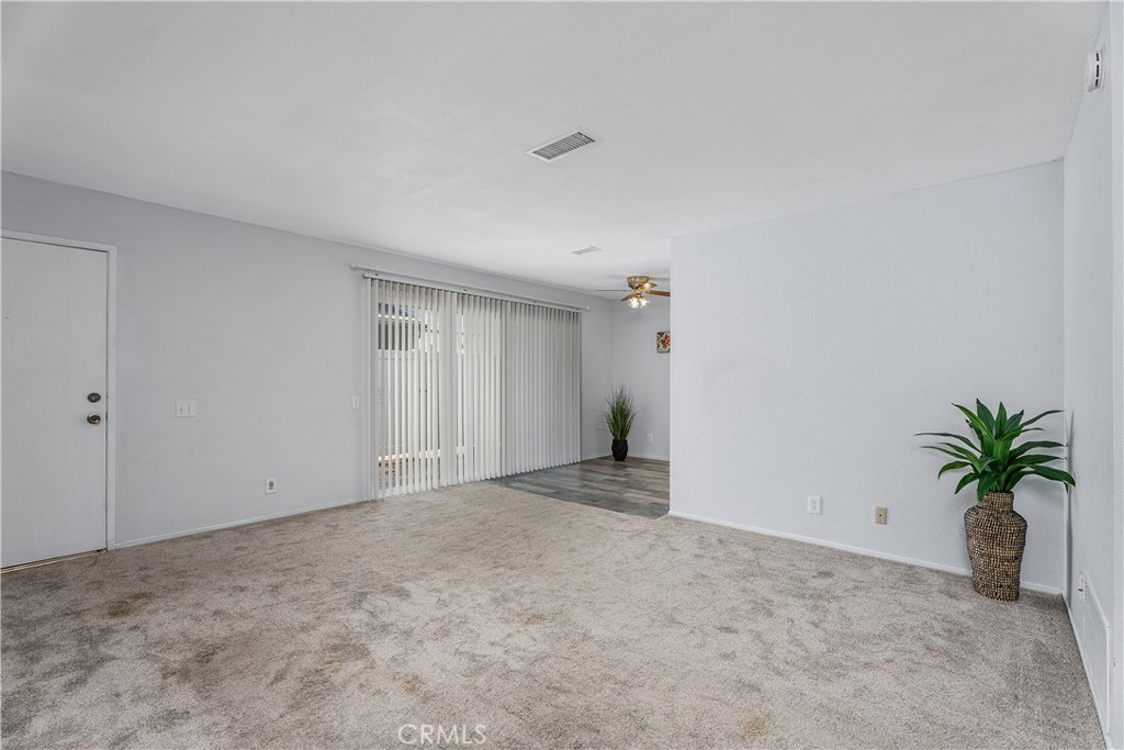20453 Elm Hill 26