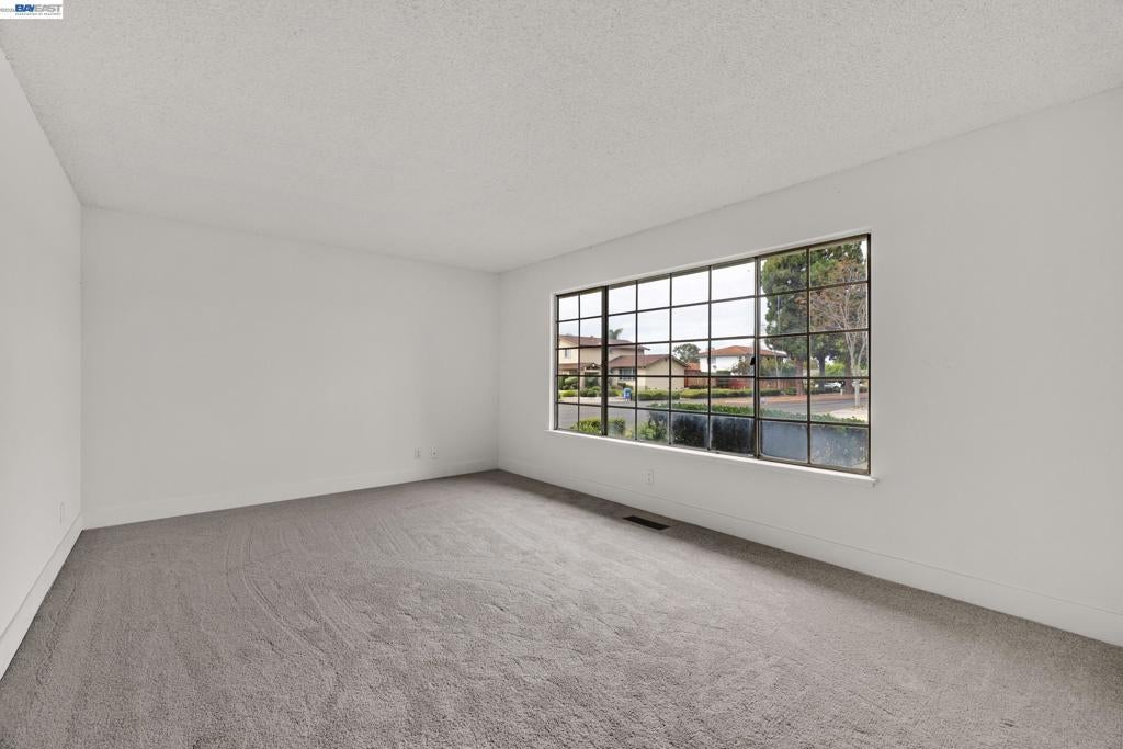 4980 Stafford Pl