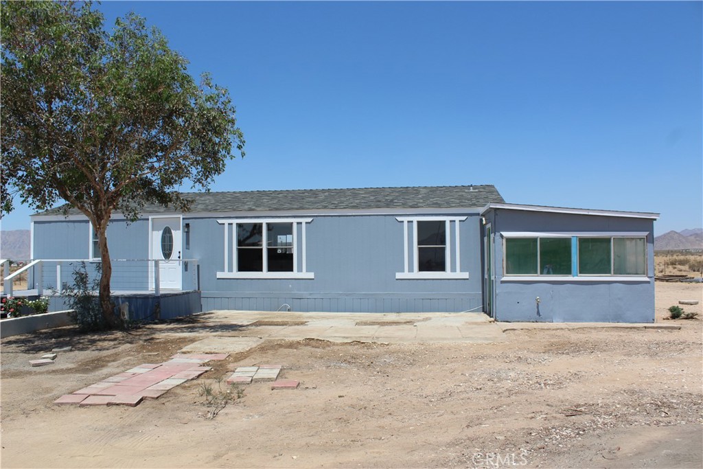 Your Dream Home Awaits in Picturesque Lucerne Valley!
Experience the perfect harmony of modern living and natural beauty in this fully remodeled 2.1-acre, 3-bedroom, 2-bathroom home, complete with a bonus room ideal for a home office, studio, or guest space. Wake up each day to breathtaking mountain views and enjoy a home that’s been thoughtfully updated from top to bottom. The stunning new kitchen is a chef’s delight, featuring contemporary finishes and plenty of space to create memorable meals. Both bathrooms have been beautifully renovated with stylish, modern touches, while the brand-new laminate flooring throughout brings warmth and charm to every room. New roof, New Carpet, Freshly painted and move-in ready, this home also offers the unique benefit of its water cistern tank, ensuring a reliable and cost-effective water supply. Don’t miss your chance to own this slice of paradise in Lucerne Valley, where comfort, style, and the great outdoors come together in perfect balance. Schedule your showing today