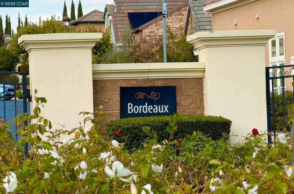 Photo of 1151 Saint Julien St St, Brentwood, CA 94513 (MLS # 41117878)