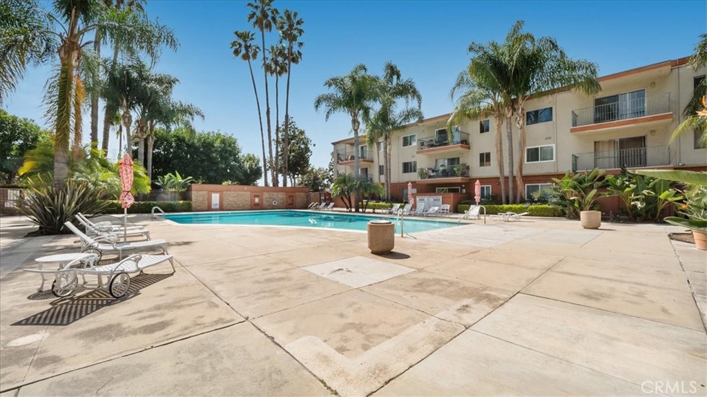 Club Acacia - Residential Lease