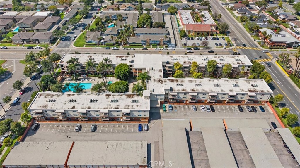 Club Acacia - Residential Lease