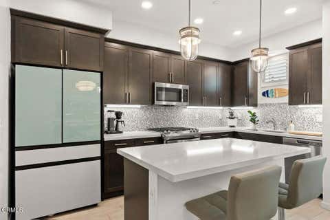 Tiny photo for 1536 E Thompson Boulevard, Ventura, CA 93001 (MLS # V1-36938)