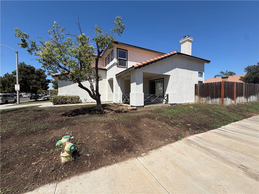 1126 Autumnwood Lane