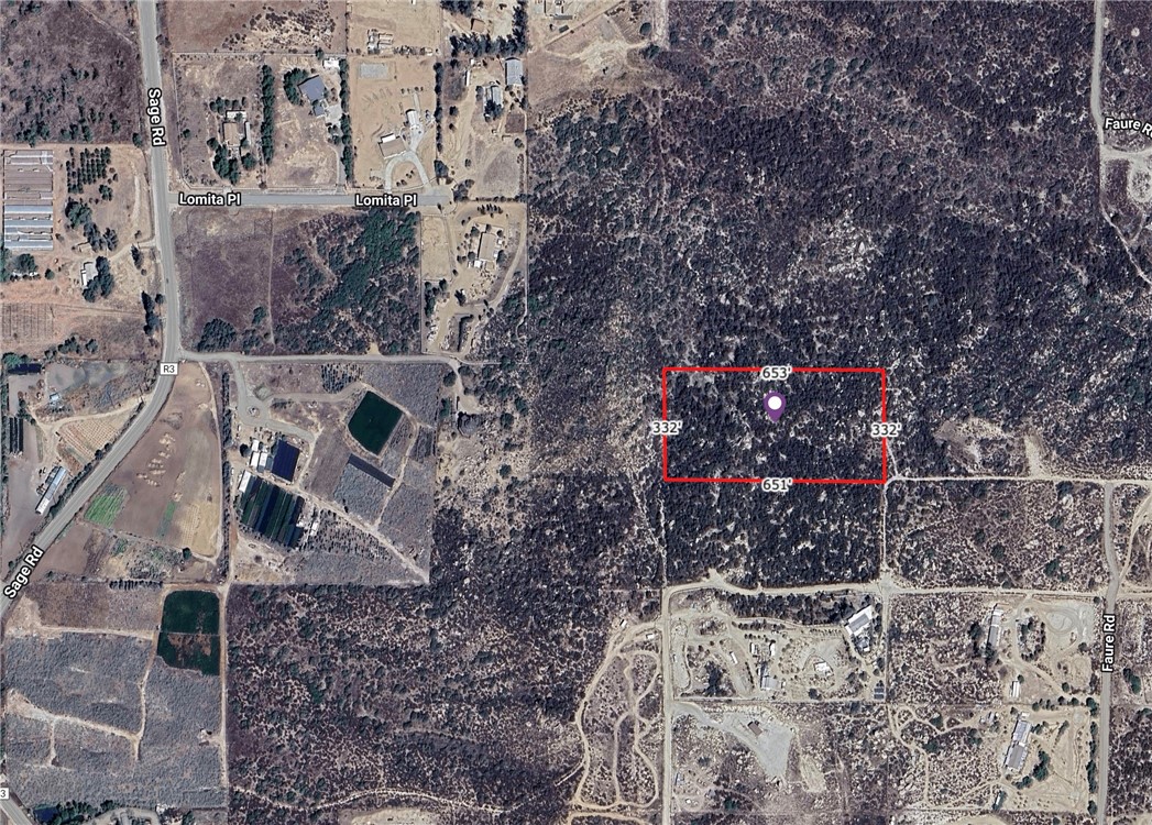 This secluded and private 5-acre parcel offers breathtaking views of surrounding mountains and valleys. Just minutes away are Diamond Valley Lake Recreation Center, Wine Country of Temecula, Pechanga Casino and Resort, and Old Town Temecula. It’s the perfect getaway with ample space for a custom home or a manufactured home. Bring all your toys; there’s plenty of room.