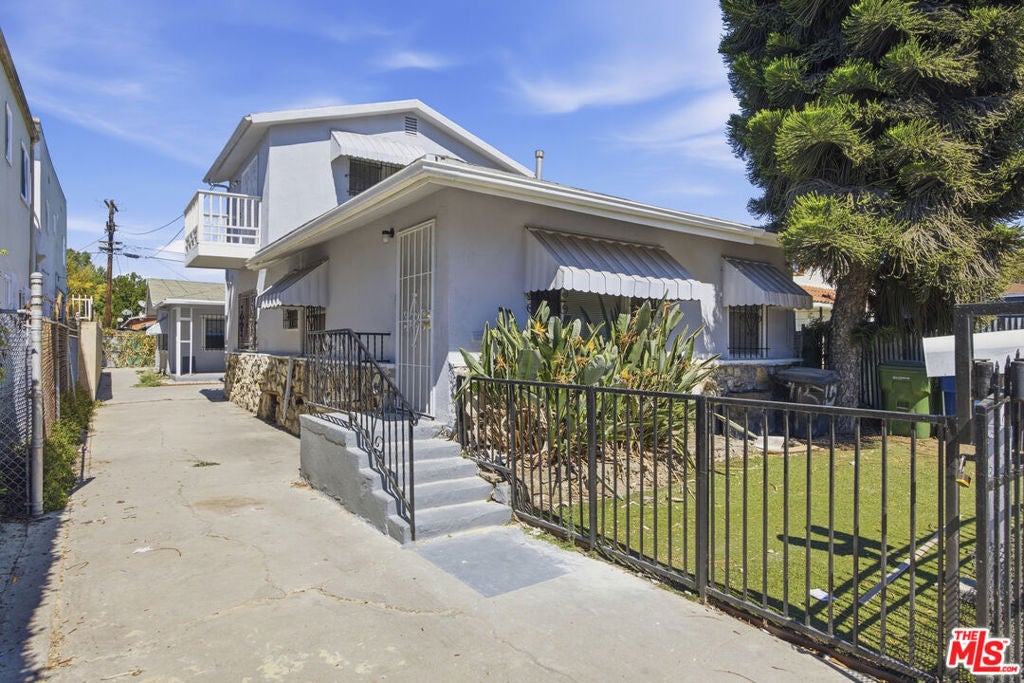 113 E 95th Street