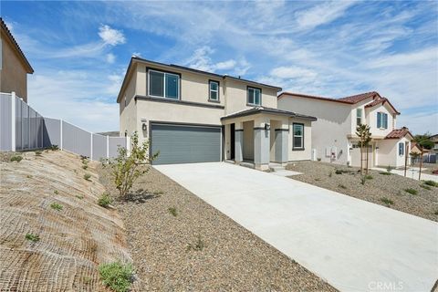 Photo of 12826 Olympus Circle, Corona, CA 92883 (MLS # IV25262530)