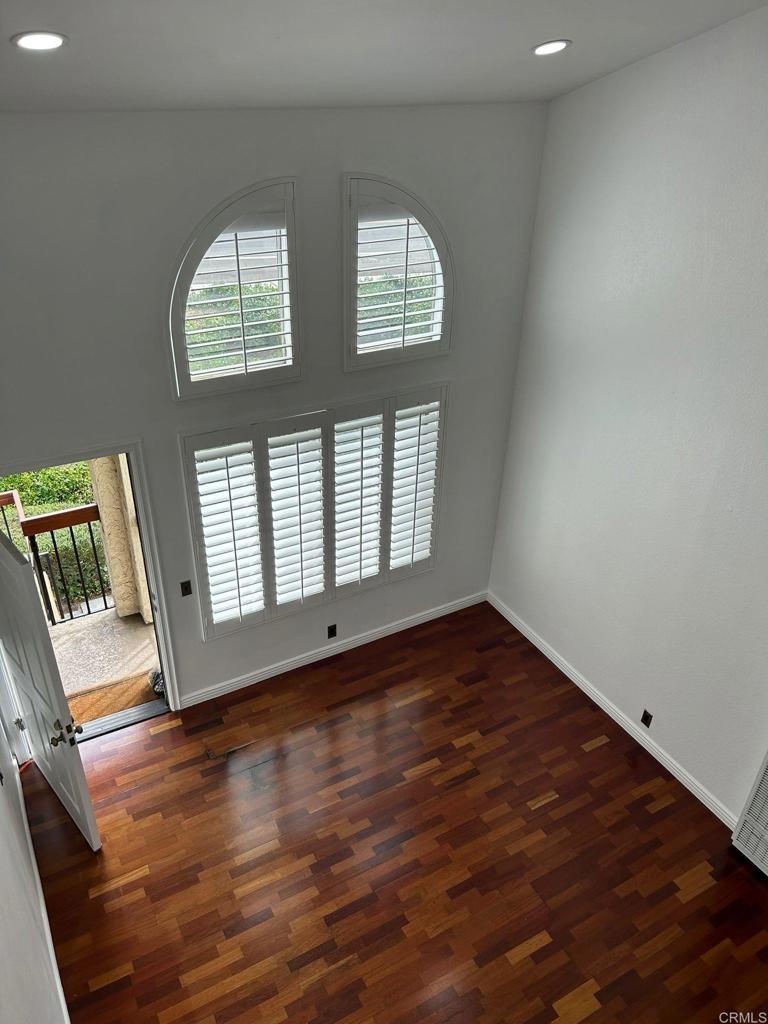 4040 Porte La Paz 75