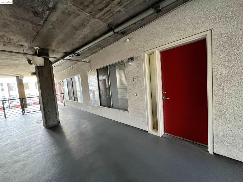 JACKLONDON - Residential Lease