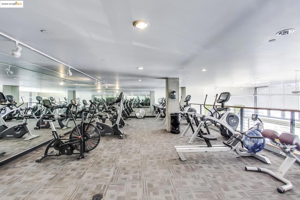 JACKLONDON - Residential Lease