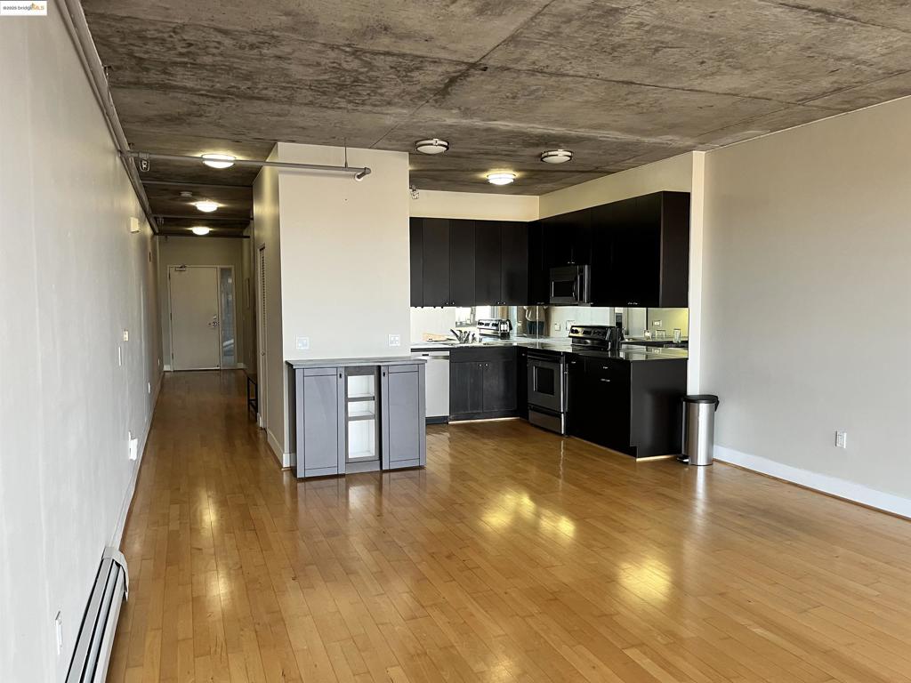 JACKLONDON - Residential Lease