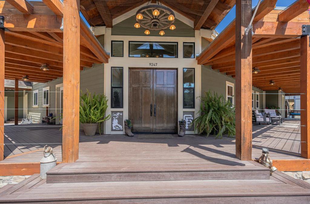 9247 Holly Hill Drive