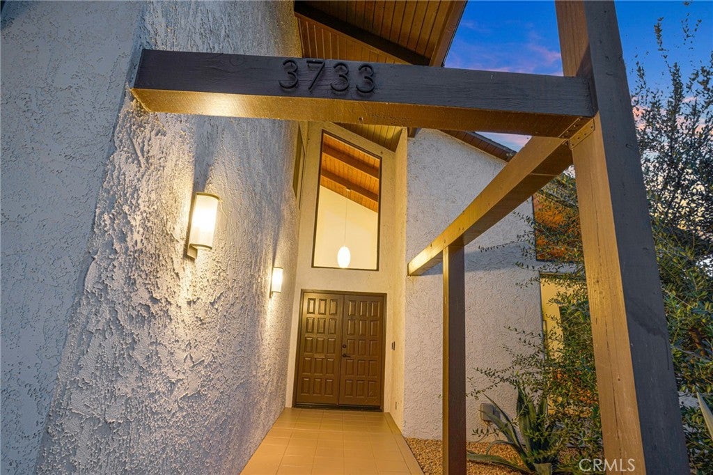 3733 Pine