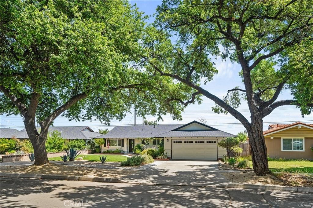 Tired of condo living or ready to simplify? This beautifully updated single-story Upland home gives you the privacy of a detached house with the low-maintenance ease you’ve been looking for. This single-story Upland home combines comfort and convenience with 3 bedrooms and 2 bathrooms. It’s ideal for anyone moving up from a condo or downsizing to a simpler lifestyle.
The kitchen and bathrooms have been updated, with fresh paint, new flooring, and dual-pane windows throughout. A newer HVAC system and roof provide peace of mind, while the spacious lot offers manicured landscaping and a private backyard patio for relaxing or entertaining.
Set in a tree-lined neighborhood near schools, shopping, parks, and freeway access, this move-in ready home is a great opportunity to enjoy the best of Upland living.