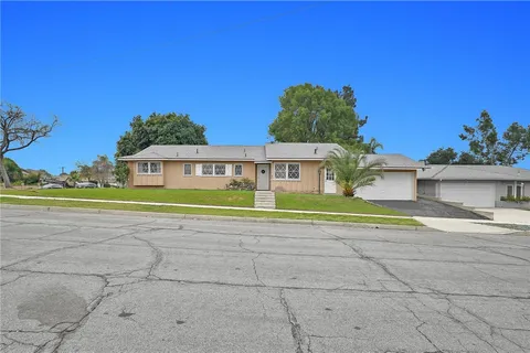 1289 Grove Ave, Upland, CA 91786 - MLS#: CV26018691
