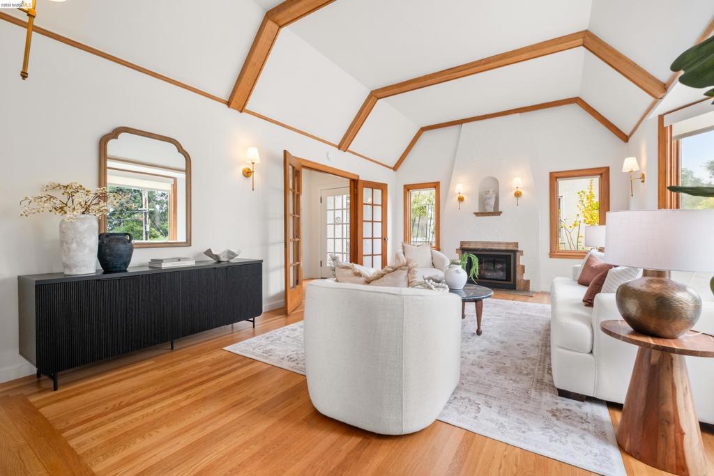 491 Boynton Ave AVE, Berkeley CA 94707