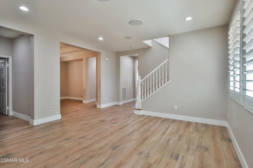 3807 Dunaway Drive