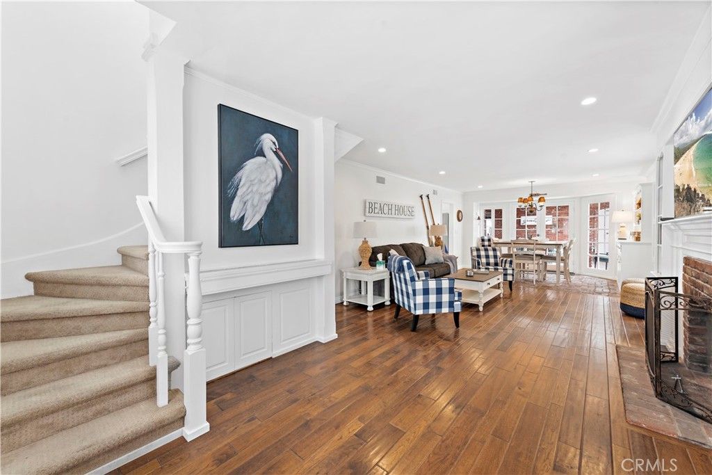 Photo of 224 Amethyst Ave, Newport Beach, CA 92662 (MLS # NP26078596)