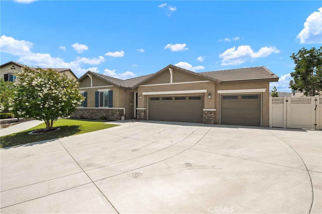 Welcome to Your Dream Home in Jurupa Valley!
Tucked away at the end of a peaceful cul-de-sac, this stunning single-story home offers the perfect blend of comfort, space, and style. Located in the desirable Jurupa Valley community, you’ll enjoy easy access to the 15 freeway, top-rated shopping and dining, and even a nearby Costco for added convenience.
Step inside to discover an expansive open floor plan with soaring ceilings and abundant natural light. This four-bedroom, three-bathroom home is designed for both everyday living and entertaining. The heart of the home is the beautifully upgraded kitchen, featuring granite countertops, stainless steel appliances, and a massive island that comfortably seats up to eight—perfect for family gatherings or casual meals.
A spacious flex space separates the three secondary bedrooms, offering the ideal spot for a playroom, home office, or media room.
Outside, your private backyard oasis awaits with a sparkling pool and spa, perfect for relaxing or entertaining all year long.
Don’t miss this rare opportunity to own a thoughtfully designed home in one of Jurupa Valley’s most sought-after neighborhoods!