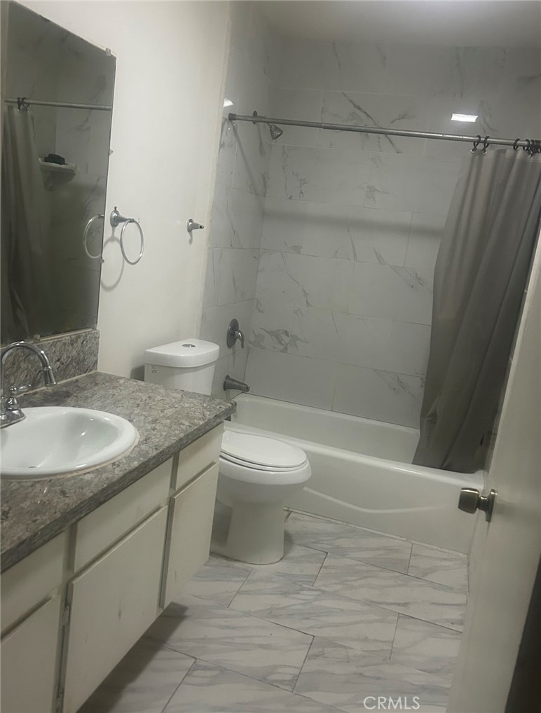 4595 California ave.