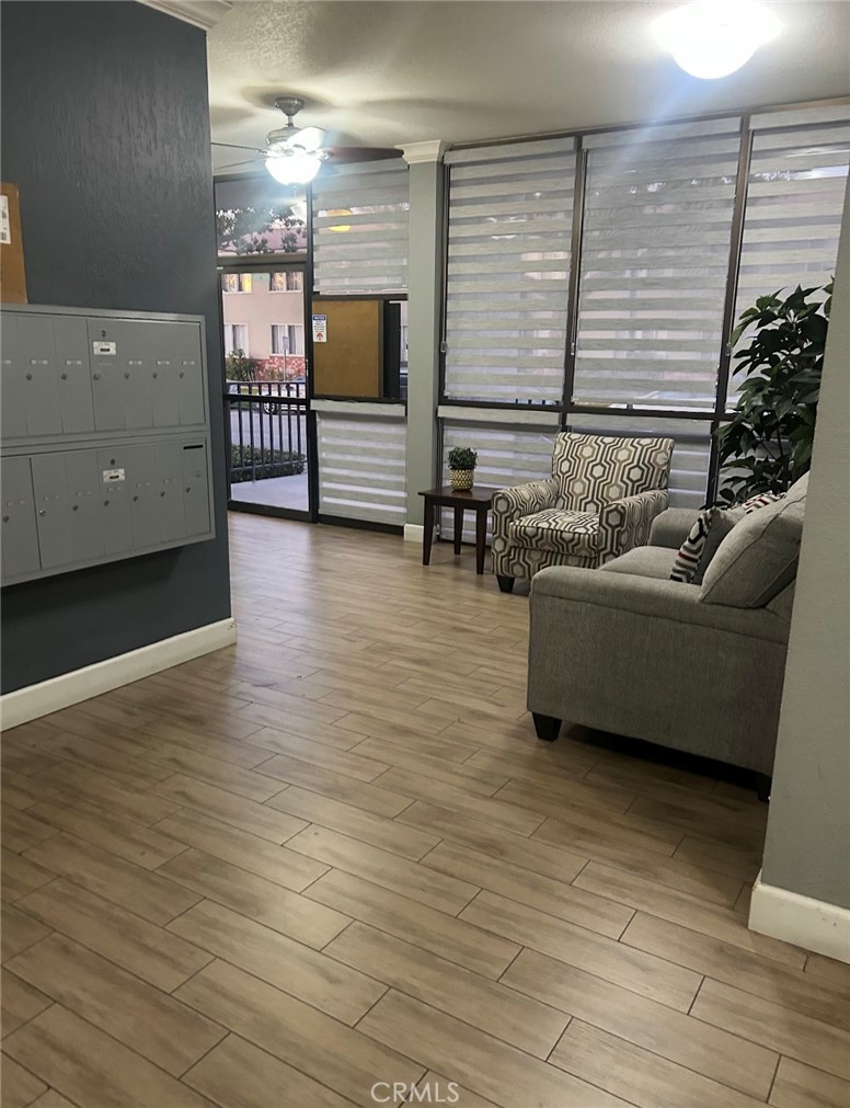 4595 California ave.