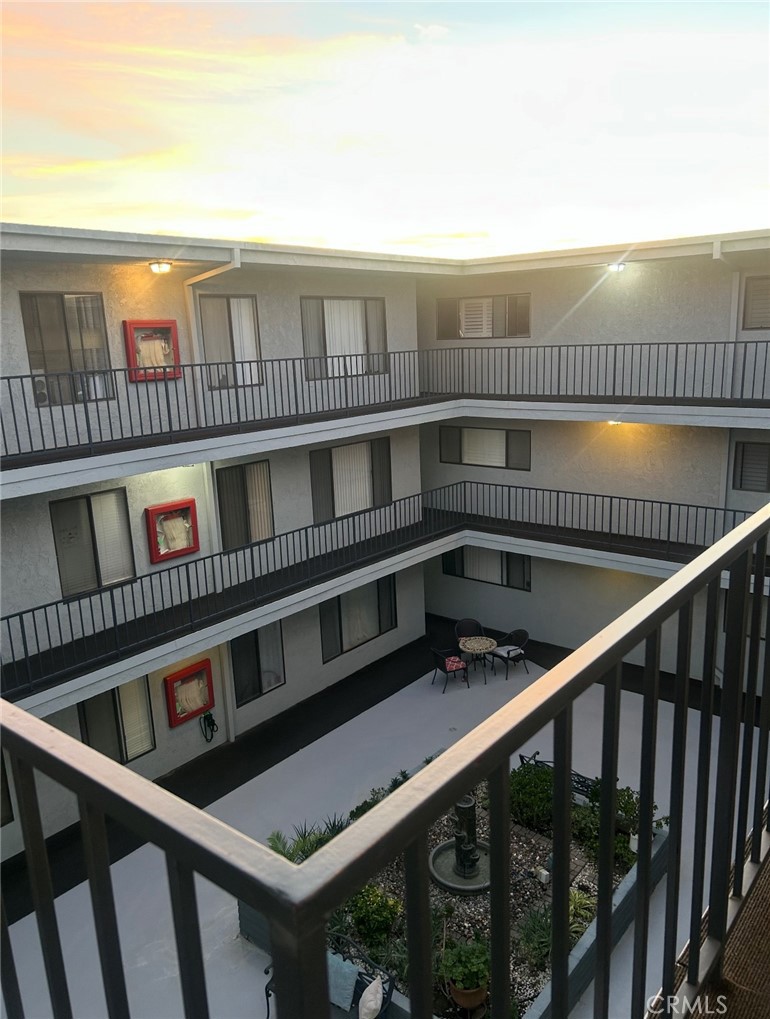 4595 California ave.