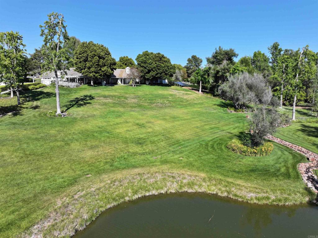 9 Country Glen Road