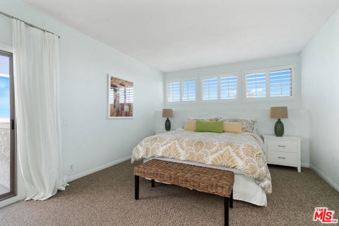 Tiny photo for 4532 La Brea Street, Oxnard, CA 93035 (MLS # 26873447)