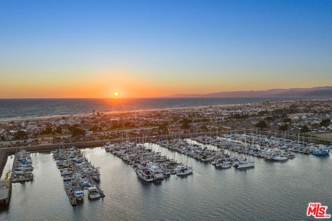 Tiny photo for 4532 La Brea Street, Oxnard, CA 93035 (MLS # 26873447)
