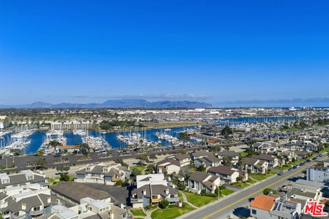 Tiny photo for 4532 La Brea Street, Oxnard, CA 93035 (MLS # 26873447)
