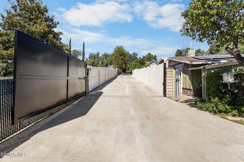 Tiny photo for 5354 Lewis Road, Agoura Hills, CA 91301 (MLS # 226003210)