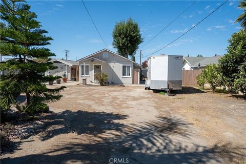 Photo of 12931 Josephine St, Garden Grove, CA 92841 (MLS # OC25232456)