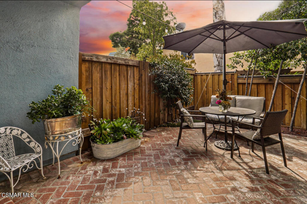 Lake Lindero Townhomes-891 - 891 - Residential