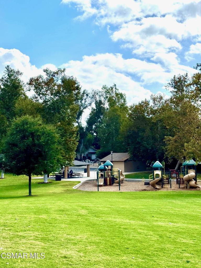 Lake Lindero Townhomes-891 - 891 - Residential