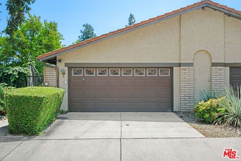 Photo of 2467 Calle Villada Circle, Duarte, CA 91010 (MLS # 26833421)