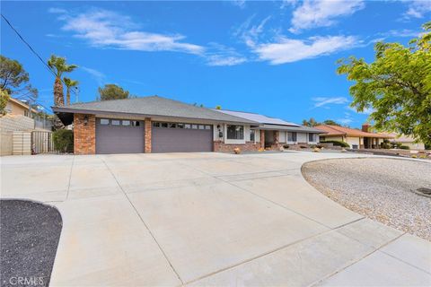Photo of 18630 Centennial St, Hesperia, CA 92345 (MLS # HD26093416)