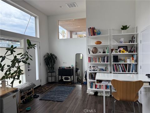 Photo of 3022 1/4 N Coolidge Avenue, Los Angeles, CA 90039 (MLS # TR25175991) Photo of 3022 1/4 N Coolidge Avenue, Los Angeles, CA 90039 (MLS # TR25175991)