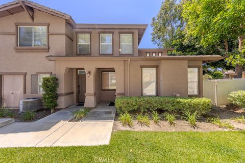 Photo of 1 Iron Bark, Aliso Viejo, CA 92656 (MLS # PW26100385)