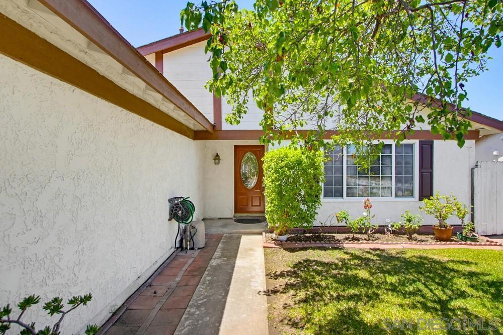 11344 Kelowna Rd.
