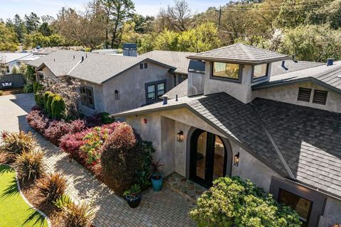 Photo of 3957 Rancho Rd Rd, Lafayette, CA 94549 (MLS # 41120659)