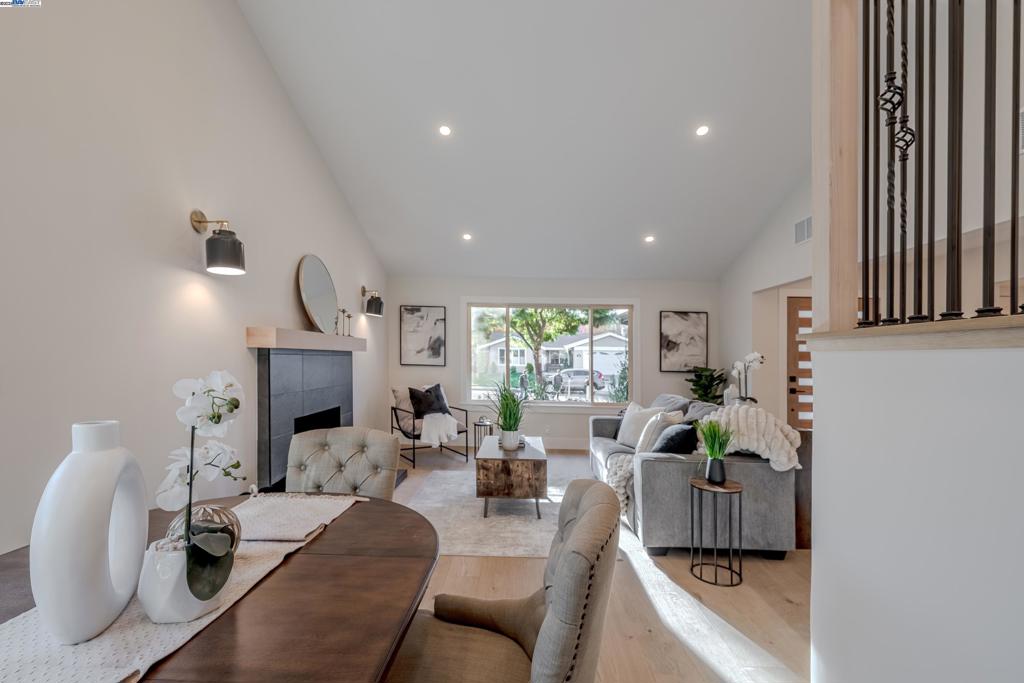 TOWN AND COUNTRY - Residential